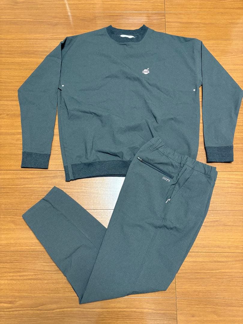 アーバンリサーチ　OOPS ソロテックスセットアップ　Mサイズ