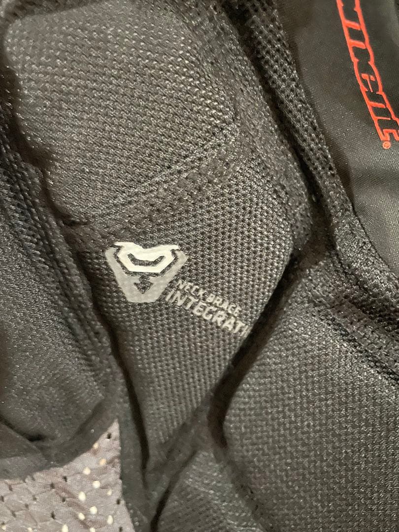 bmx レーシング　mtb ダウンヒル　トロイリーデザインズ　ボディプロテクター