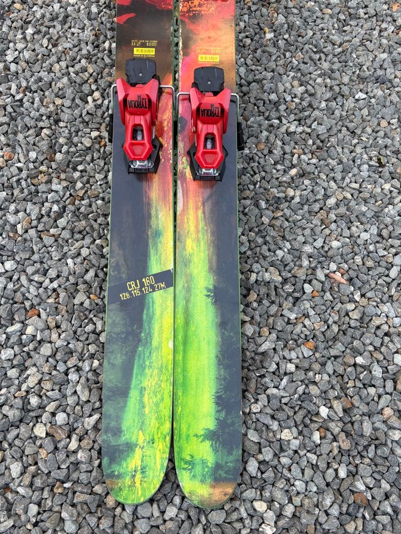 スキー 4FRNT CRJ 180 attack14