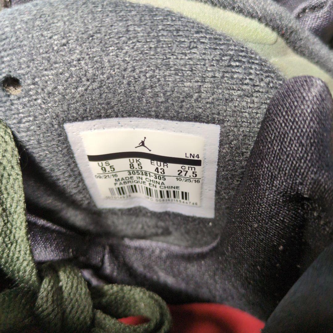 Air Jordan 8 オリーブグリーン