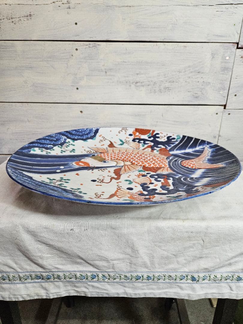 古伊万里 鯉の大皿 色絵 金欄手 鯉陽刻 登竜門図 江戸時代 尺皿 特大 立体
