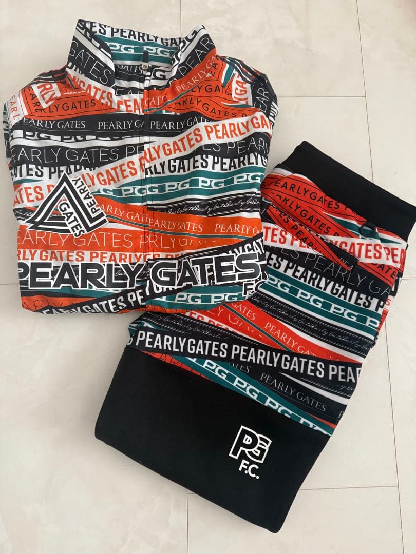 美品パーリーゲイツTACTEEM×Thermotron ロゴリボン柄セットアップ