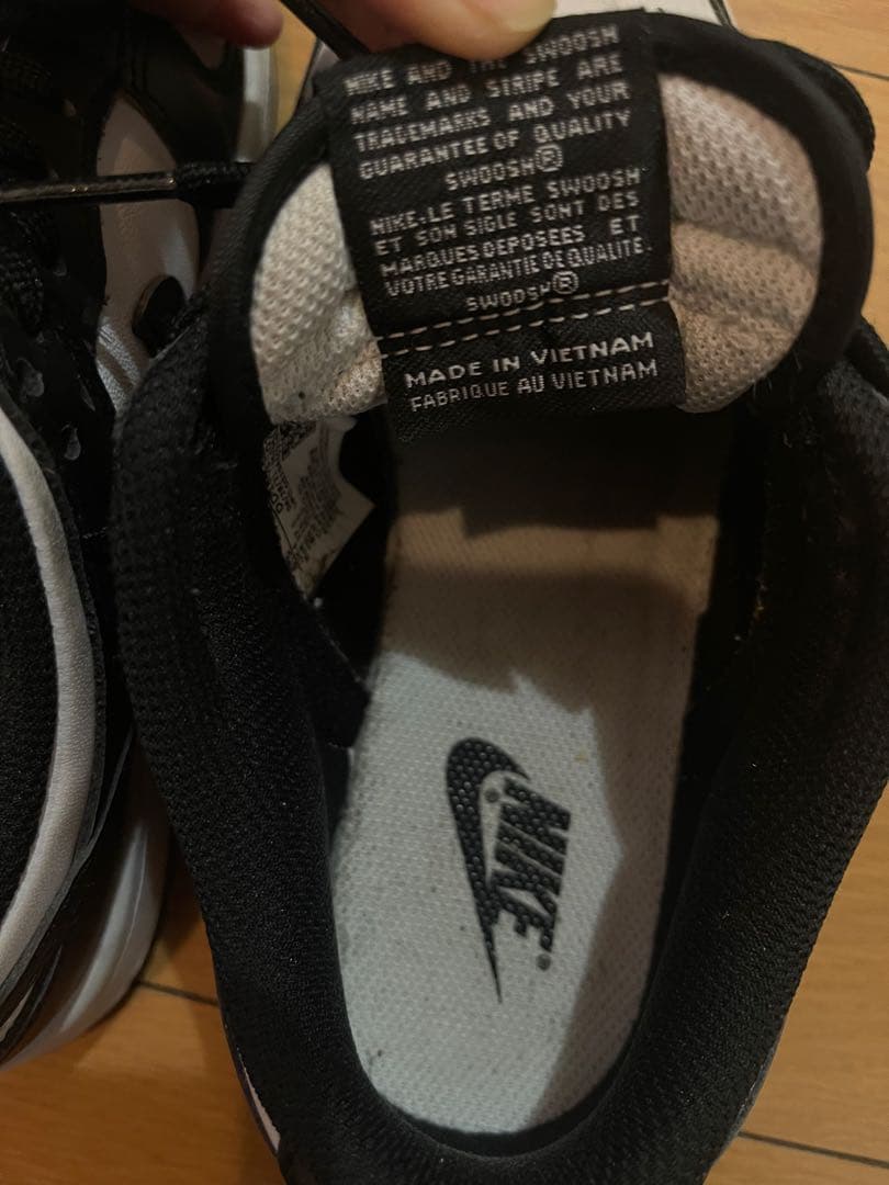 NIKE スニーカー ホワイト/ブラック