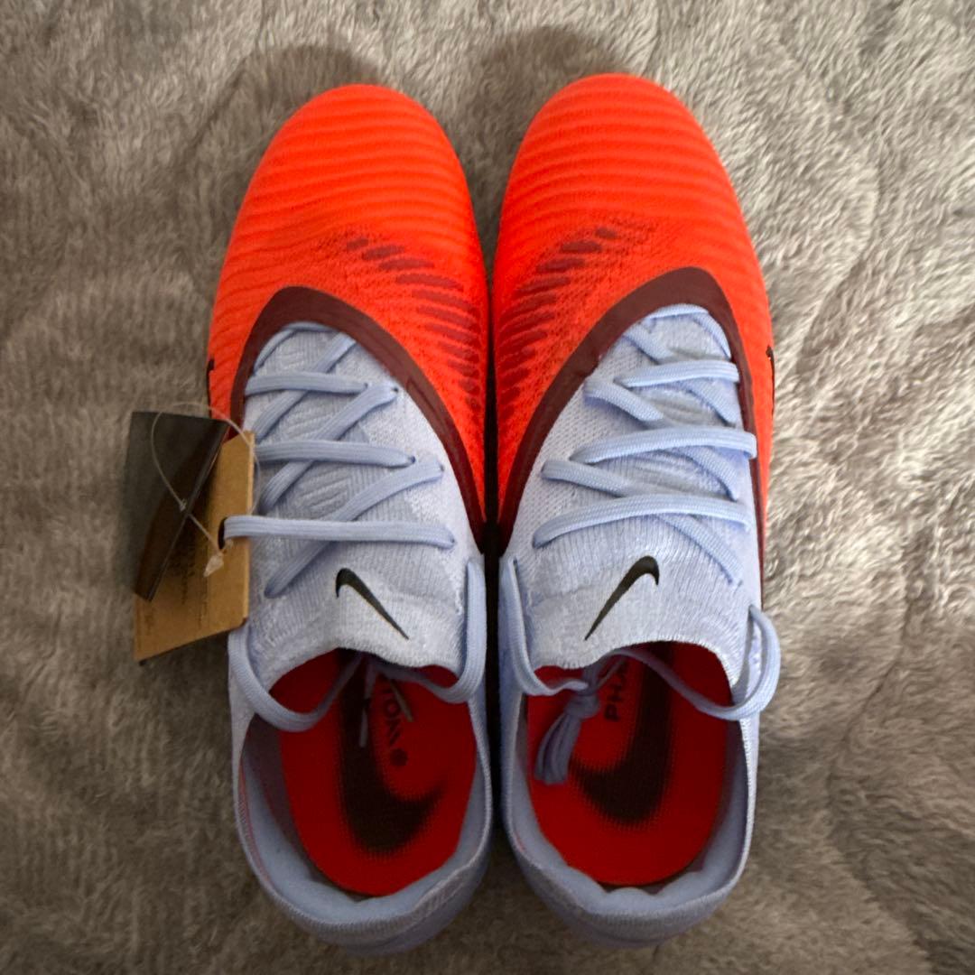 ナイキ　サッカースパイク　ファントム6 トップモデル　SG