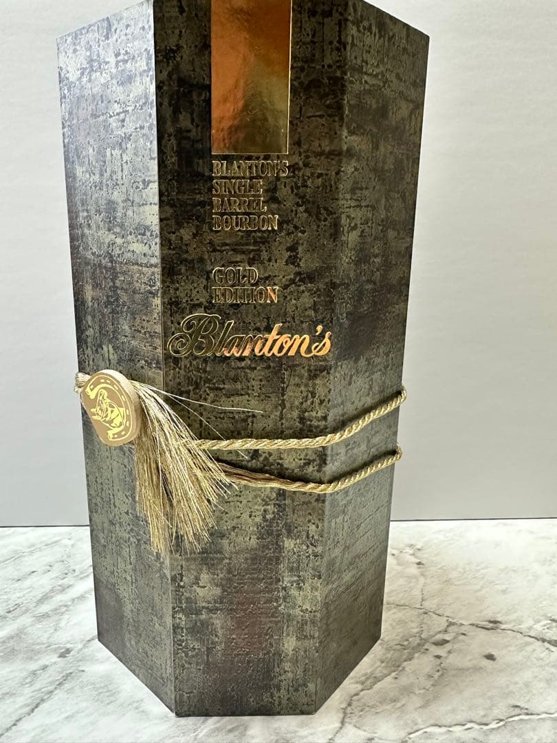 Blanton's シングルバレル ゴールドエディション 750ml