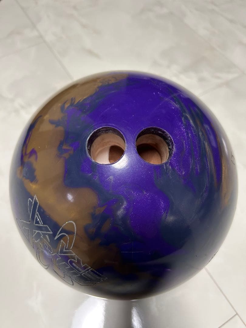 STORM PHYSIX ボウリングボール