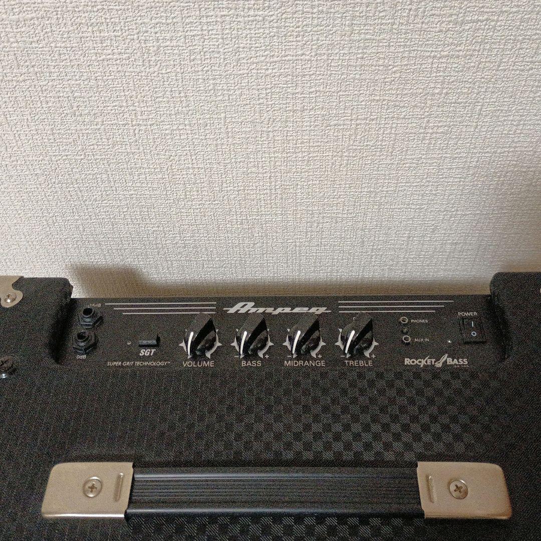 Ampeg RB-108 ベースアンプ （電源ケーブル,取扱説明書付属）