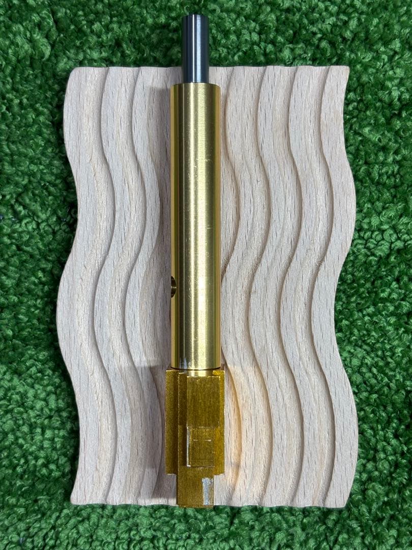 廃盤品　フリーダムアート 東京マルイグロック17/22用　次世代アキュコンプA