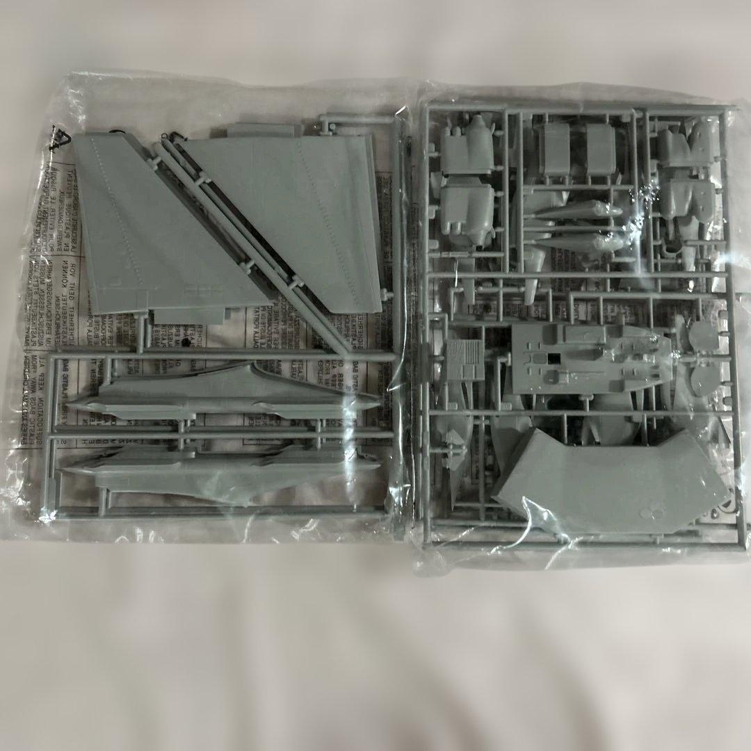 航空機・ヘリコプター ITALERI B-52G Stratofortress 1/72