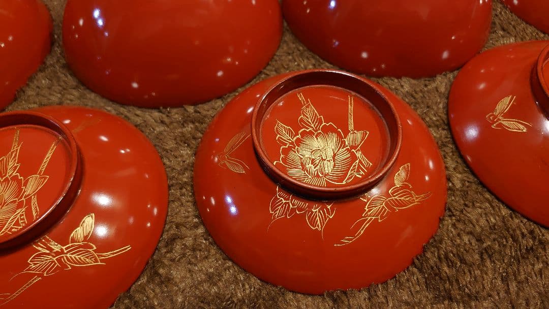 輪島塗　金蒔絵　蒔絵　沈金　華蝶の図　蓋椀　１０客