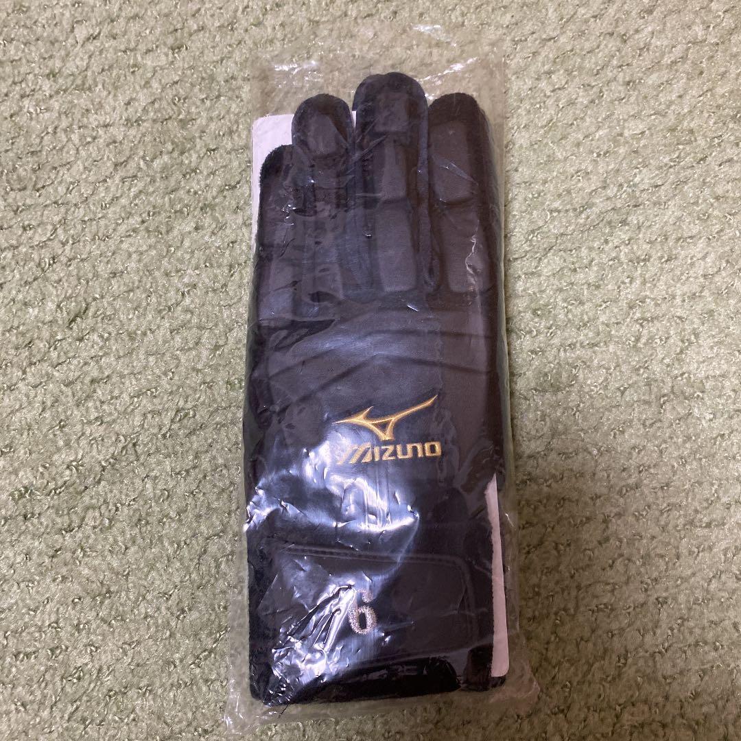 中田　翔　選手　走塁グローブ