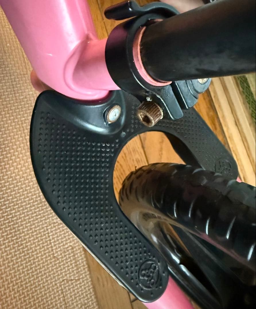 ストライダー　ピンク　12インチ