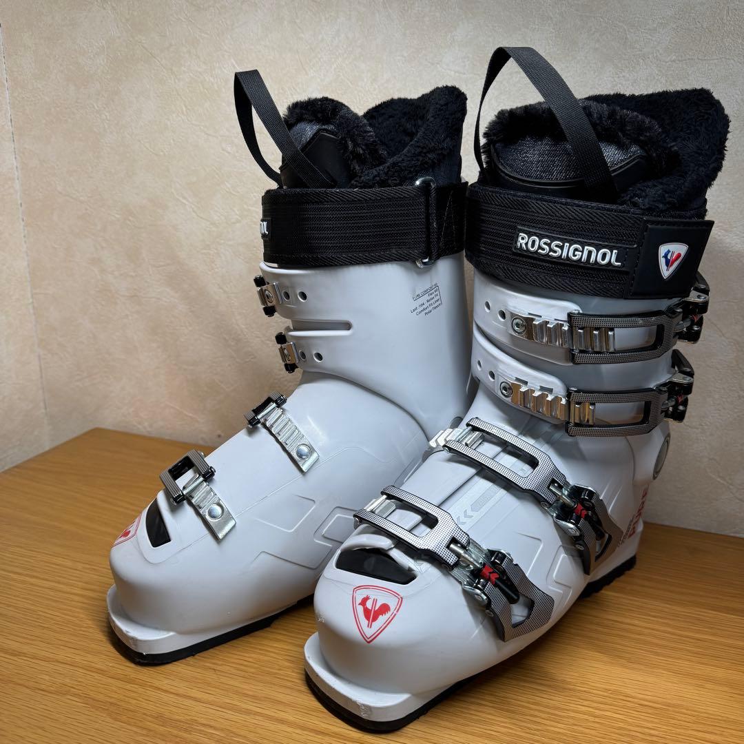 ROSSIGNOL ロシニョール PURE COMFORT60 23.5㎝