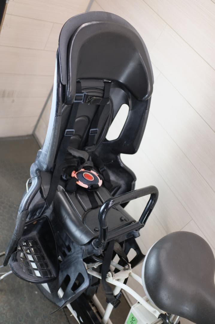 パナソニック ギュット　　20インチ　3段　8.9Ah（5点灯）充電器あり