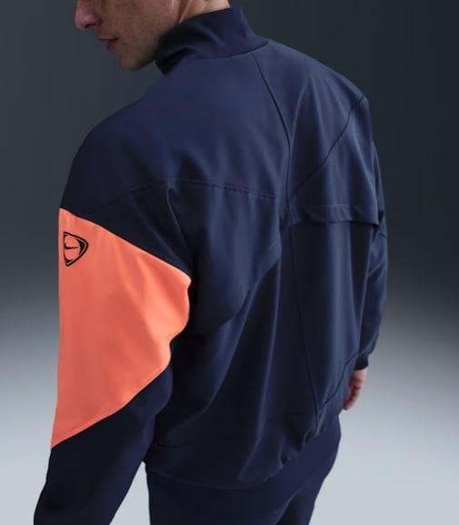 【新品•未使用】FCバルセロナ アンセムジャケット Lサイズ