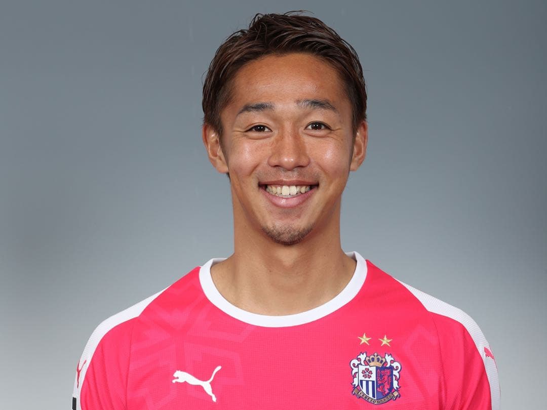 ♦︎美品♦︎10清武Mサイズセレッソ大阪ユニフォーム