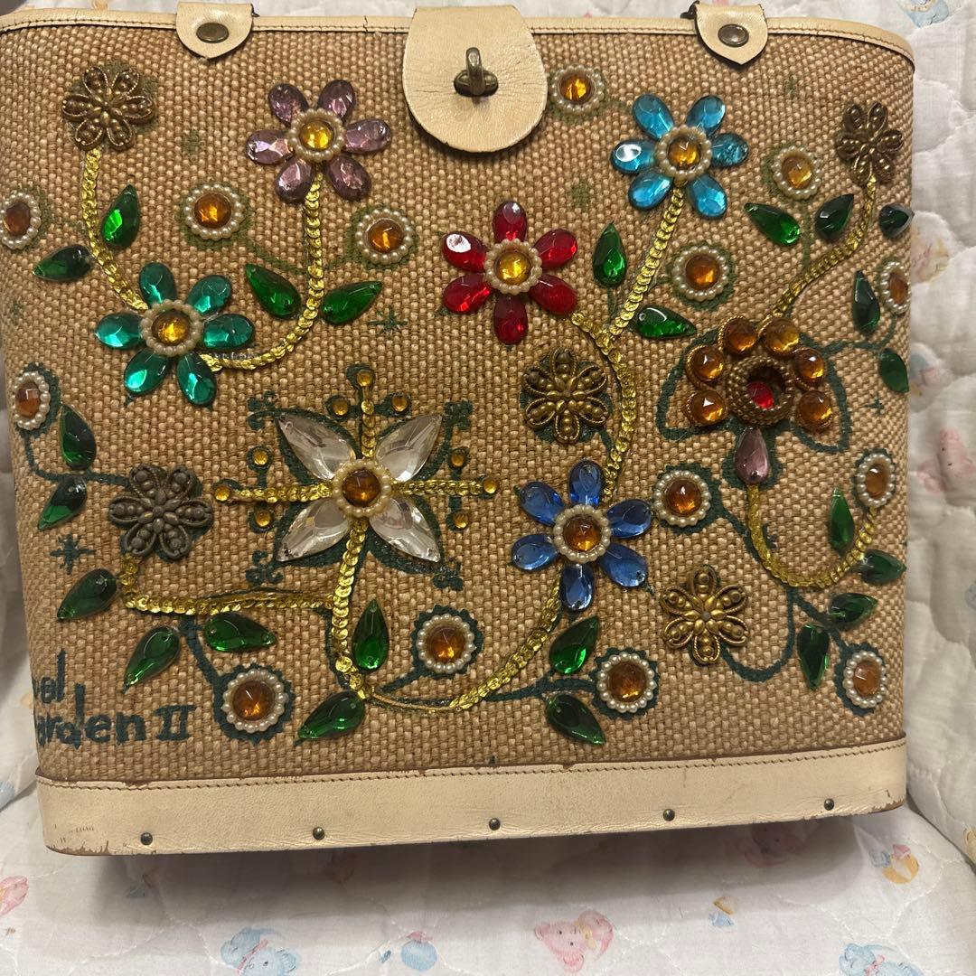 エニッドコリンズecビジュー付バック