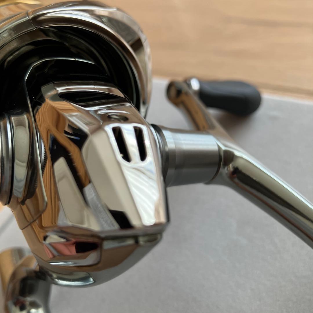 18ステラ　C3000SDHHG 美品