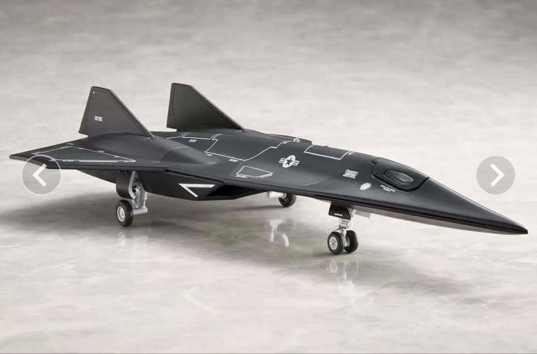 新品未開封『トップガン』1/6トムクルーズと1/100ダークスターのセット