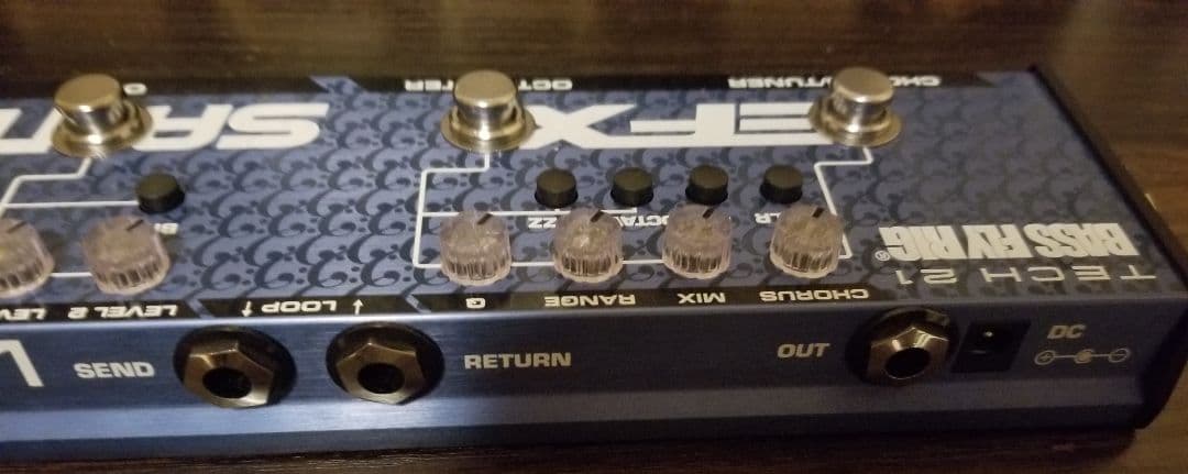 Tech21 BASS FLY RIG V2 Sansamp ソフトケース付属