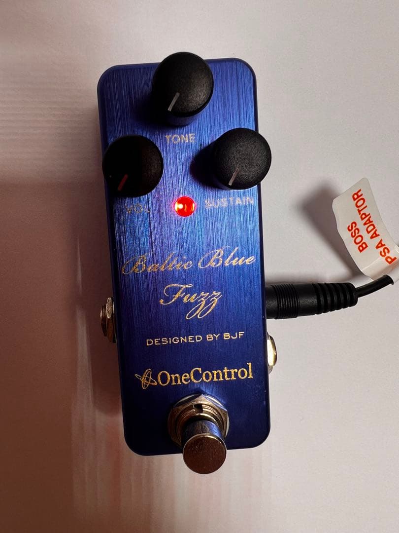 ギター Baltic blue fuzz
