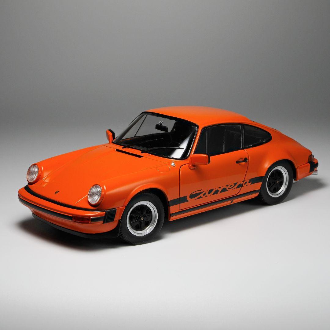 ソリド 1/18 ポルシェ 911 カレラ3.0 オレンジ