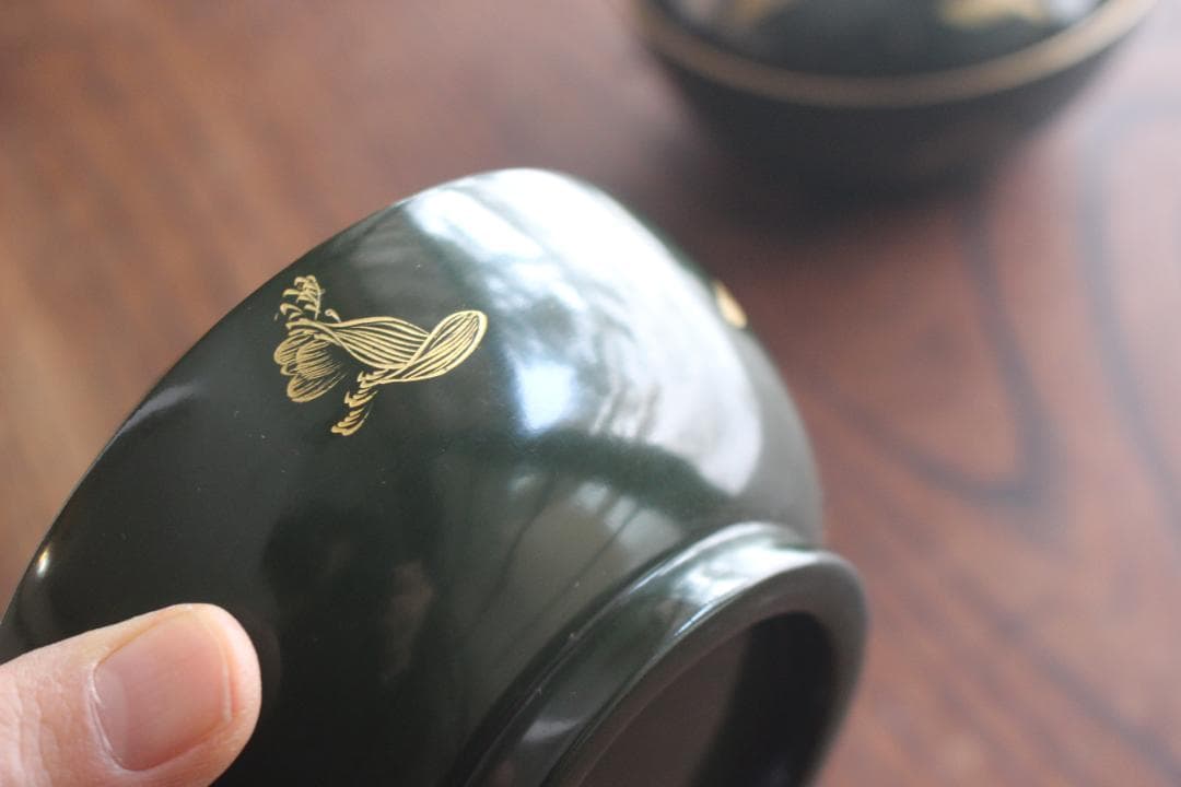 小傷有！時代青塗りに優美な福寿草沈金の煮物椀2点（検輪島塗蒔絵椀沈金椀雑煮椀