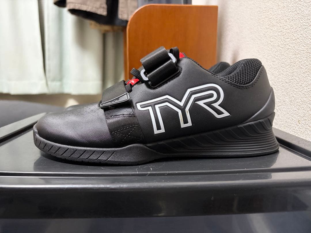 TYR L-1 リフター ブラック