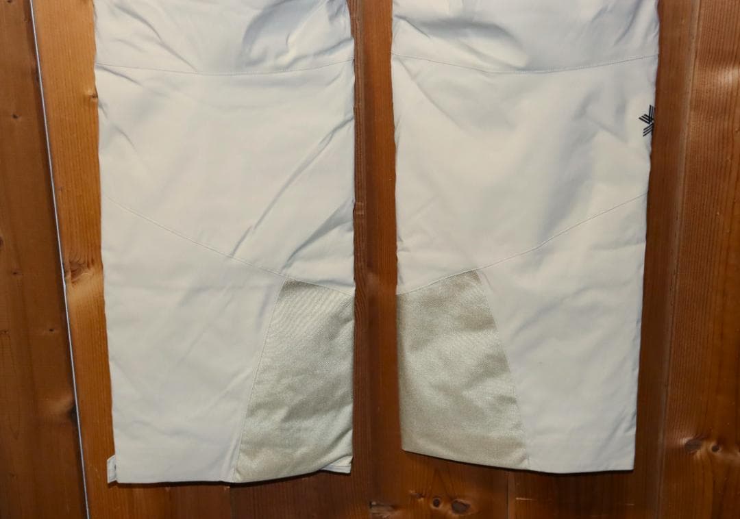 新品 ゴールドウイン Gソリッド カラー ワイド 中綿スキーパンツ(4/XL)Ⓗ