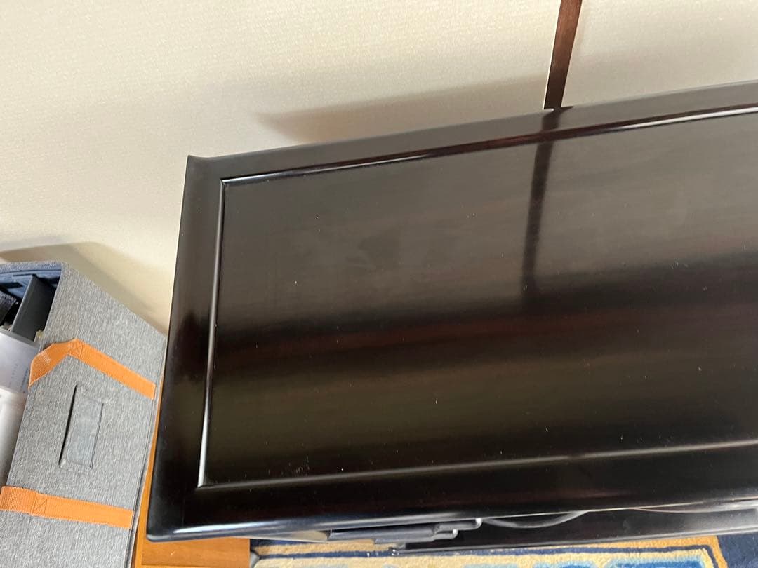 （大特価）中国花蓮で購入した黒色木製家具　茶たんす 3段棚