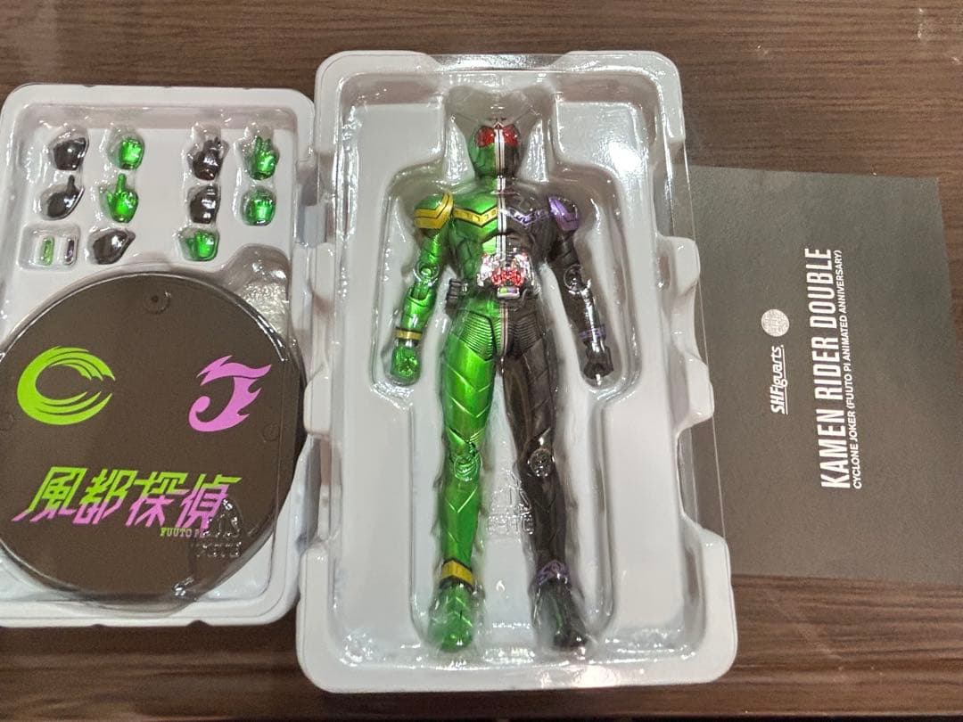 真骨彫製法　s.h.figuarts 仮面ライダーダブル　風都探偵アニメ化記念