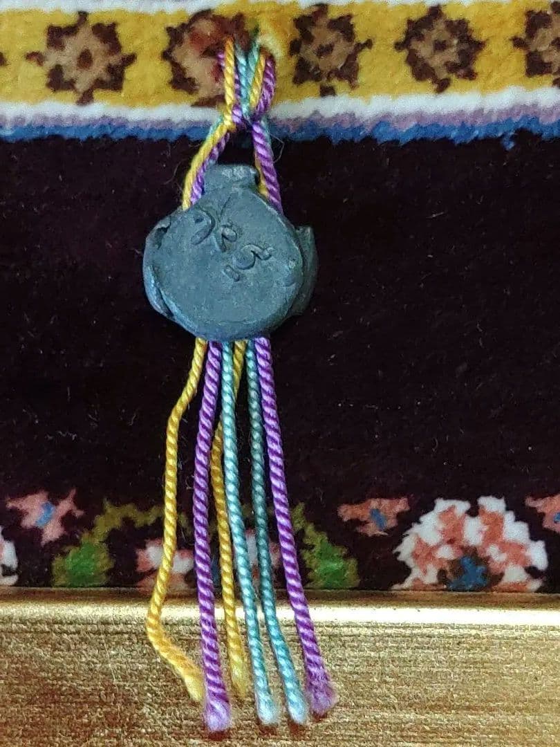 ペルシャ絨毯　イラン　クム産　シルク100%　46cm✕30cm　額装　保証書付