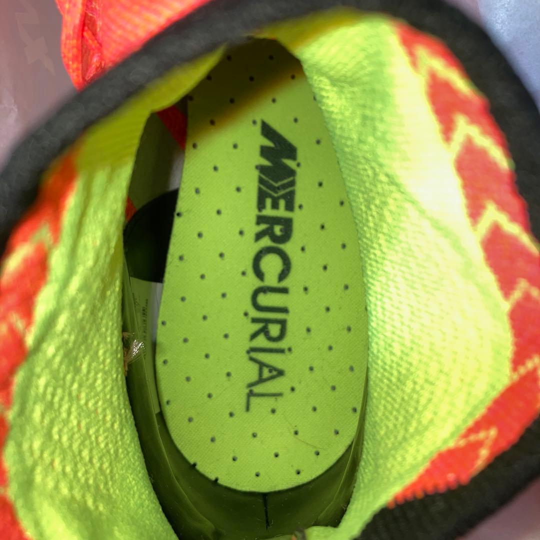 ナイキ マーキュリアルスーパーフライ 4 Hyper Punch