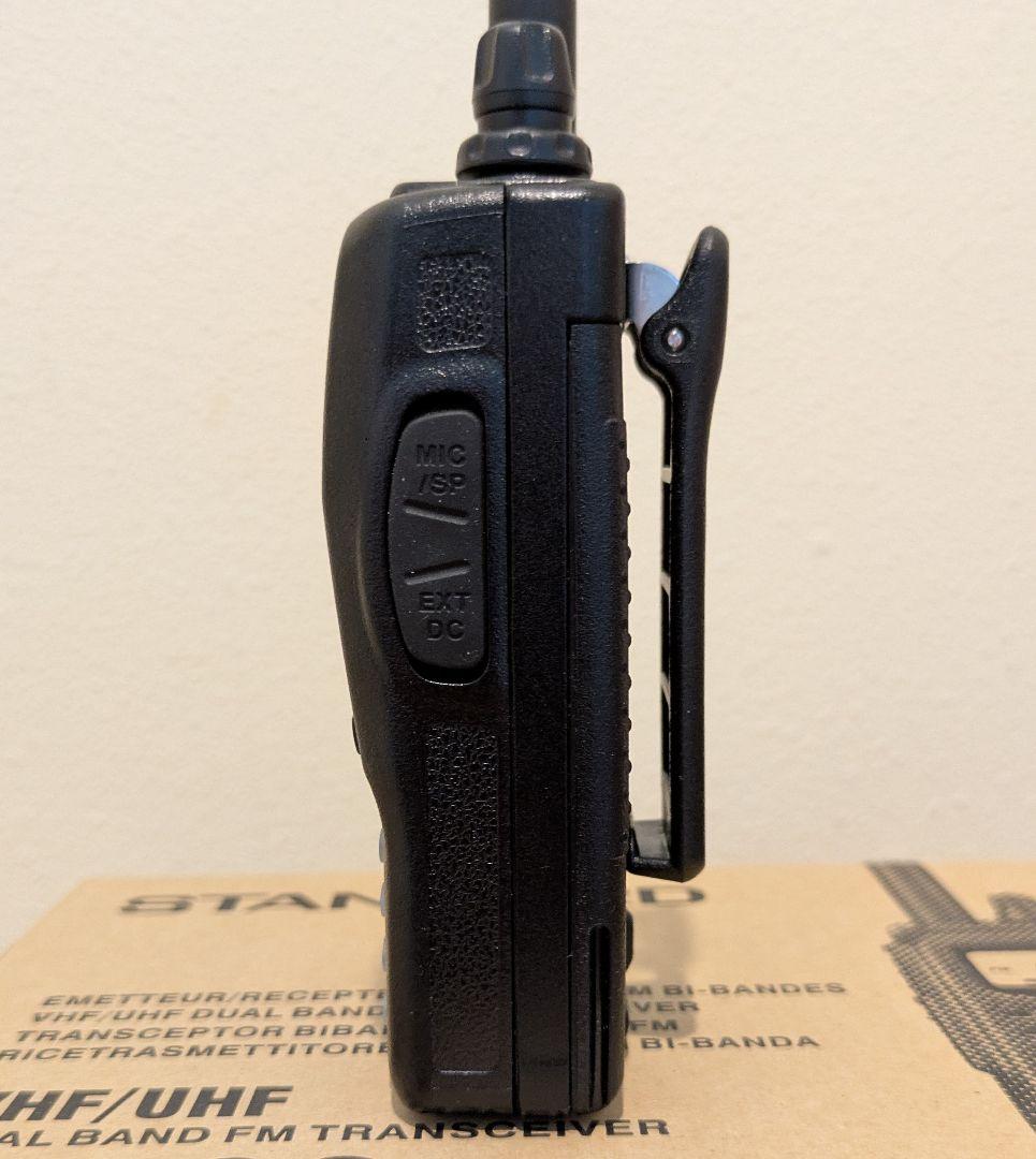 【値下げ！】YAESU スタンダード FT-60 デュアルバンドトランシーバー