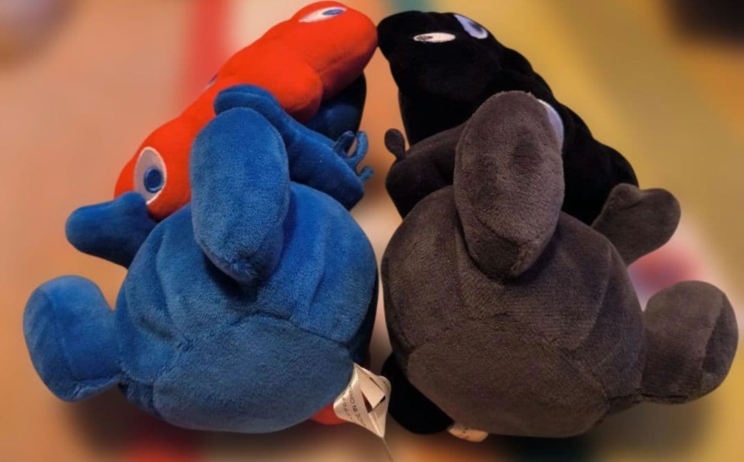 ミ*m様 【Sサイズ2点セット】ミャクミャク　お手玉風ぬいぐるみ　新品