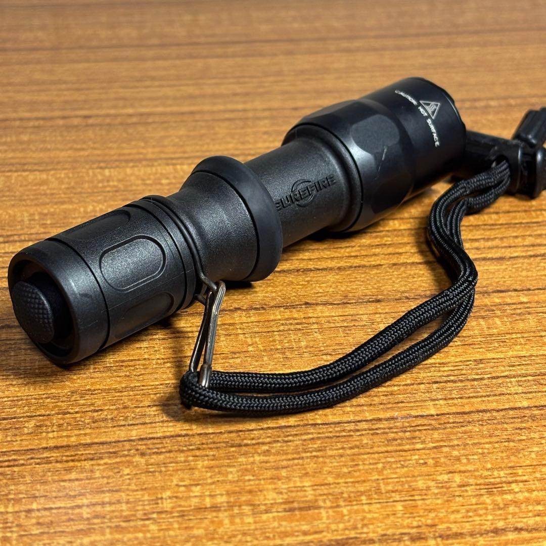 シュアファイア　 G2Z フラッシュライト　タクティカル