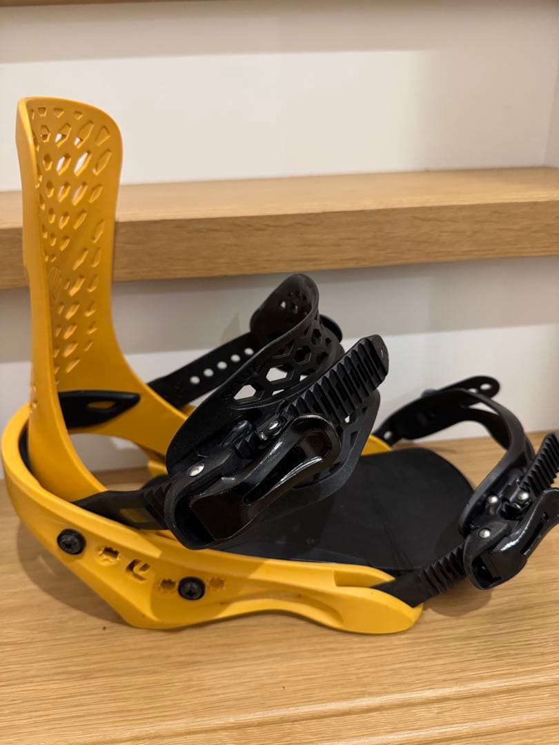 【最終価格】早い者勝ち！！スノーボード　ビンディング　FLUX Sサイズ