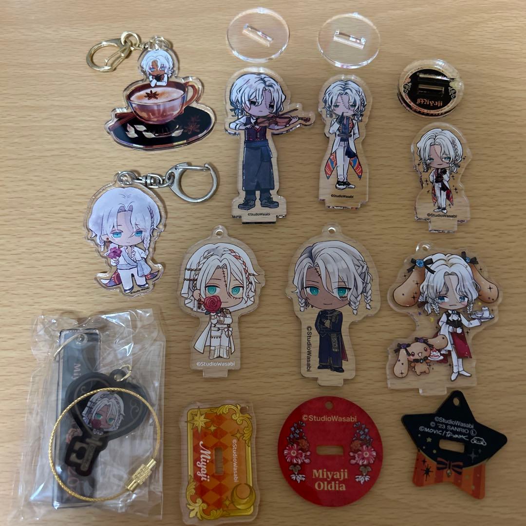 あくねこ ミヤジ グッズ