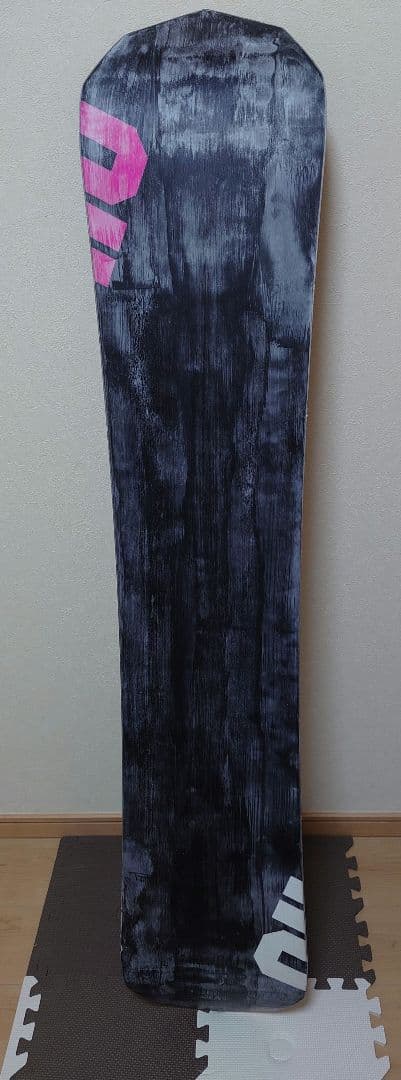 011Artistic STELTH 149㎝