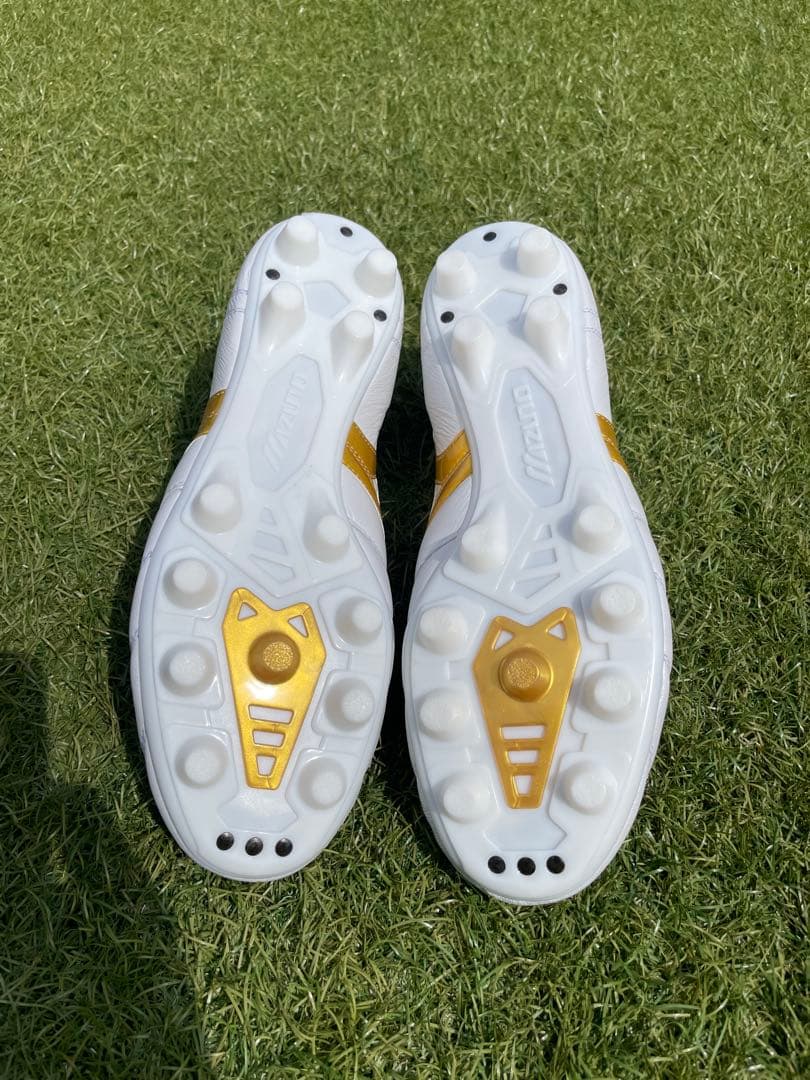 【新品・未使用】MIZUNO モレリア2japan ホワイト/ゴールド①