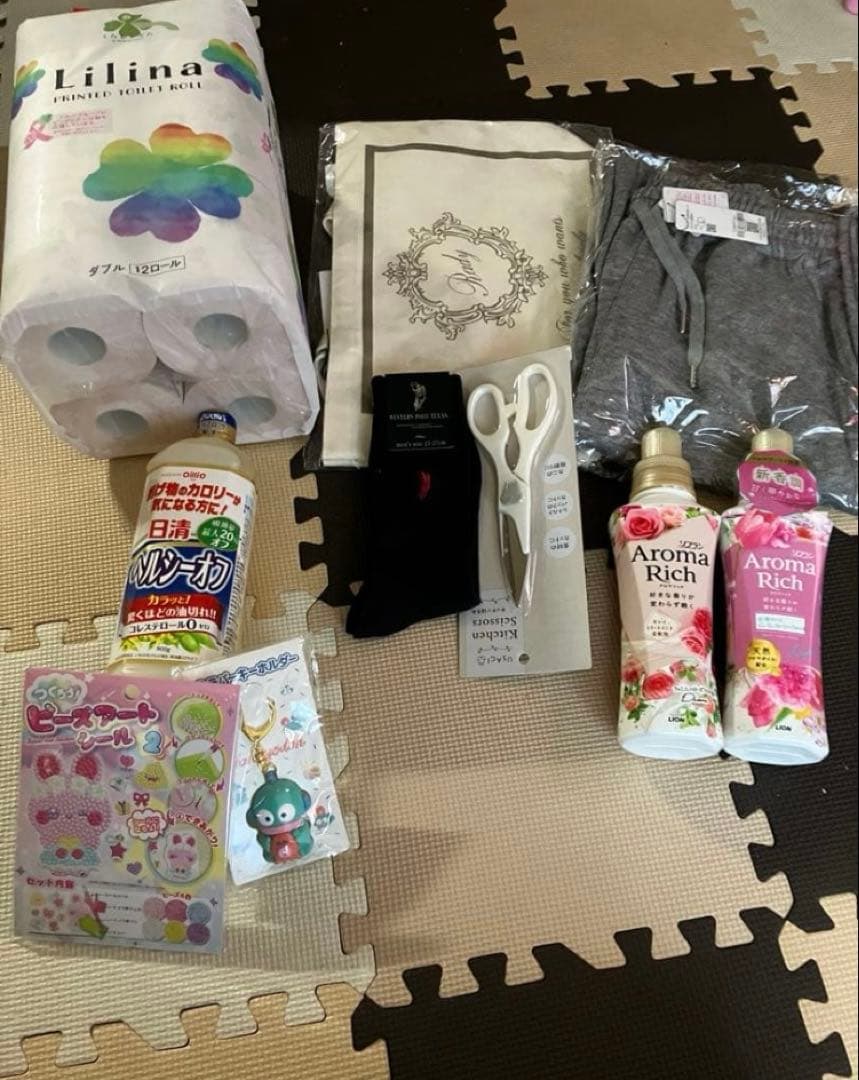 つきさん　120先入あり　レディーバッグ 柔軟剤２本　雑貨