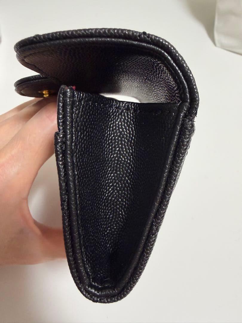 CHANEL 黒 レザー 財布 コンパクト ノベルティ