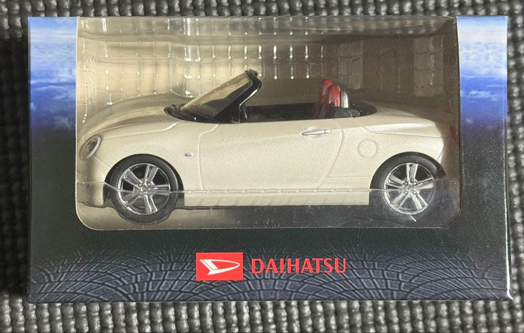 ダイハツ コペン セロ プルバックカー