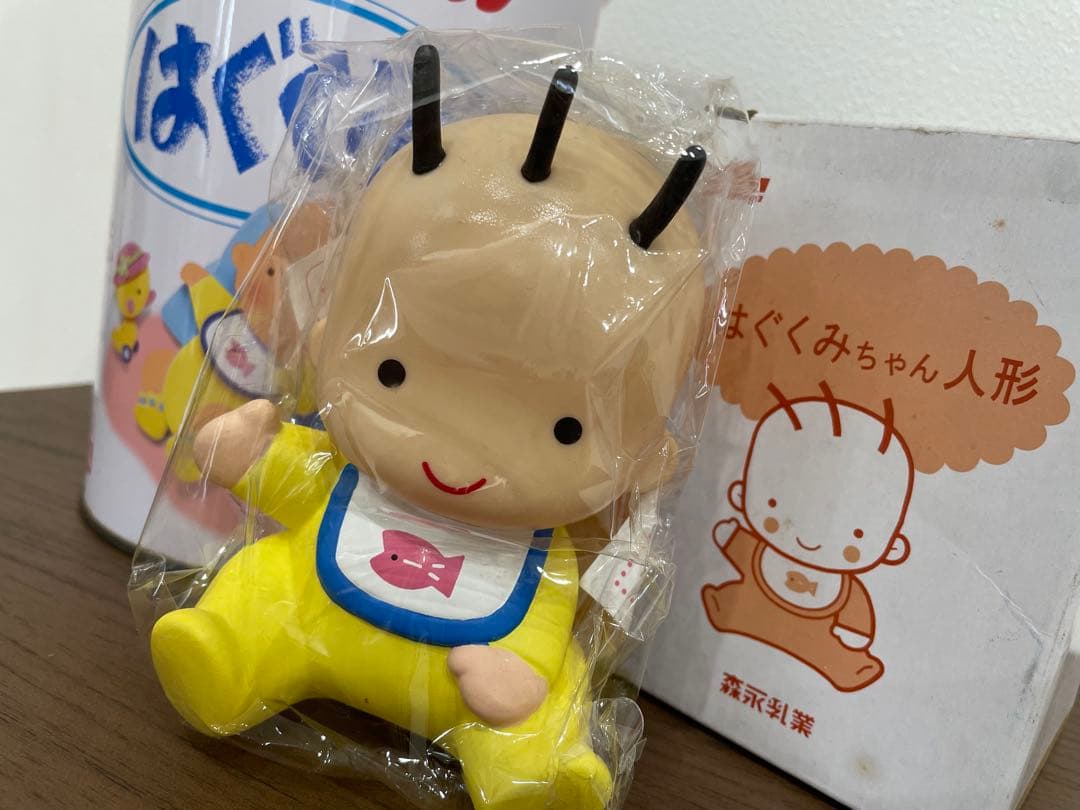 森永乳業　はぐくみちゃん人形