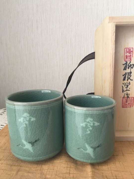 柳 海剛 高麗青磁 象嵌雲鶴文夫婦湯のみ