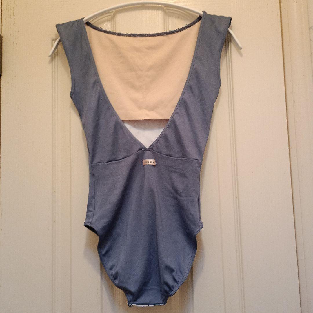 新品 stina スティナ レオタード Sサイズ