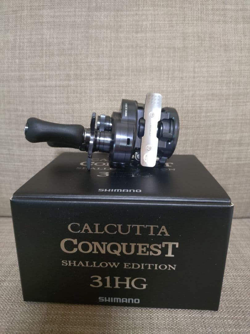 シマノ ベイトリール 24 カルカッタコンクエスト シャローエディション 左 ②
