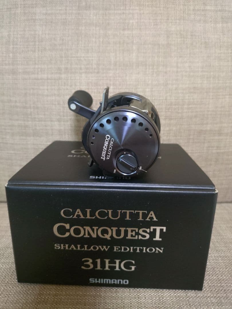 シマノ ベイトリール 24 カルカッタコンクエスト シャローエディション 左 ②
