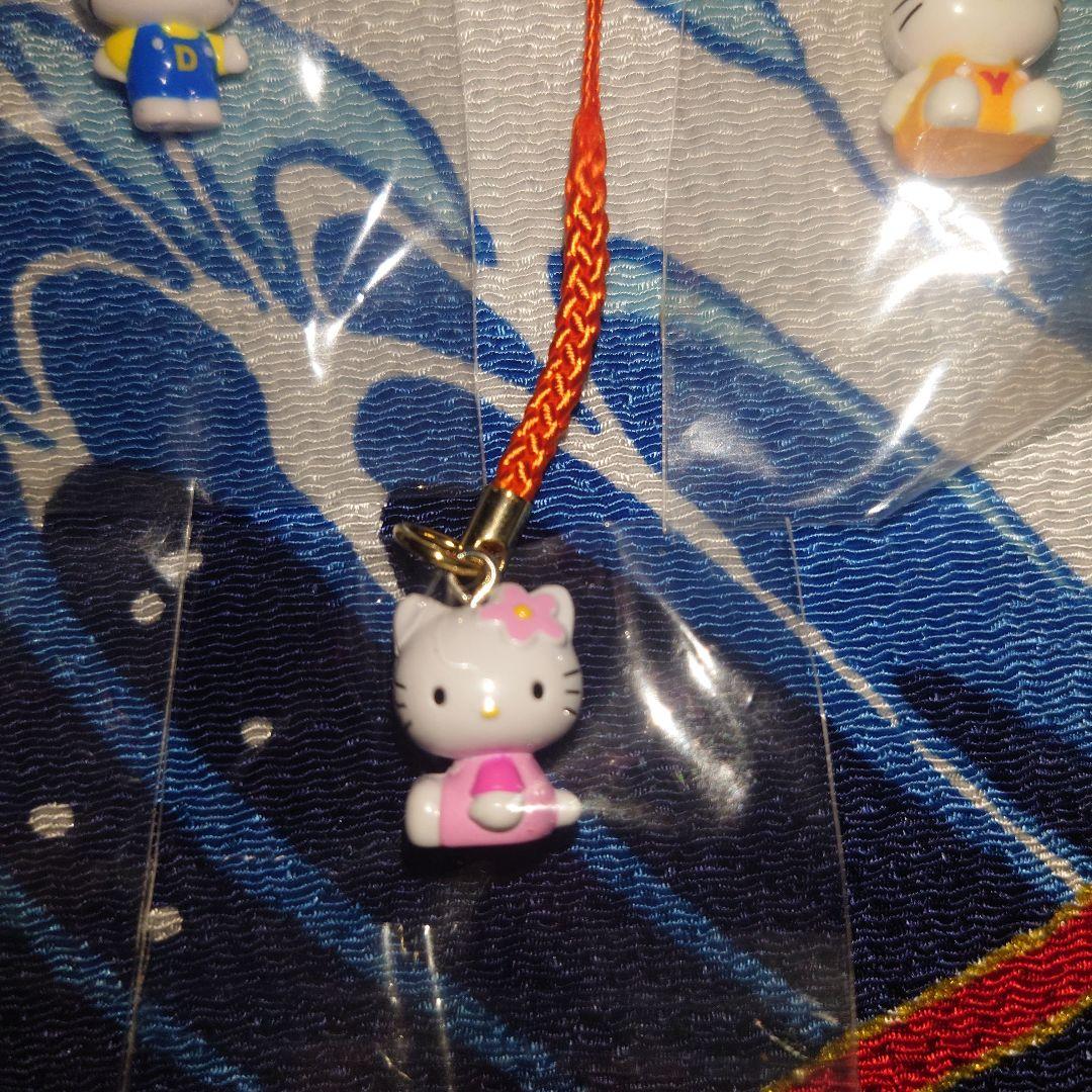 ハローキティ　根付　デイリーヤマザキコラボ　　2004年