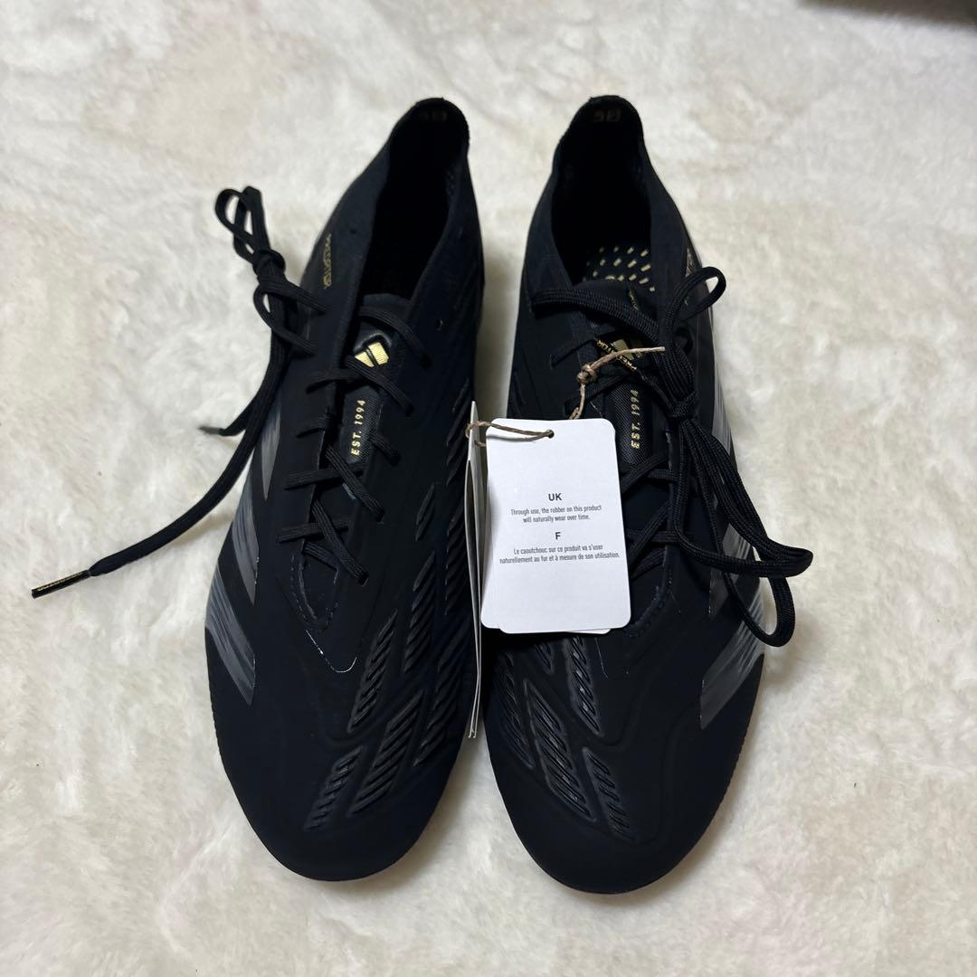 週末限定28600円！アディダス　プレデター　エリート　FG 27.5センチ